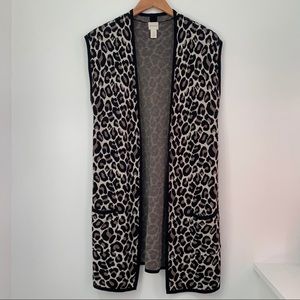 EUC Chico’s Animal leopard print long sweater vest